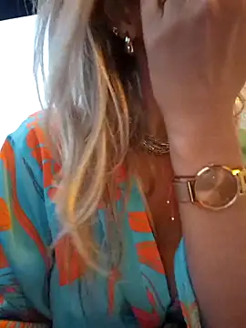 CelynaRoss webcam