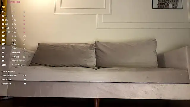 HopeFuture live cam on StripChat