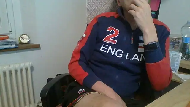 Kawayleo live cam on StripChat