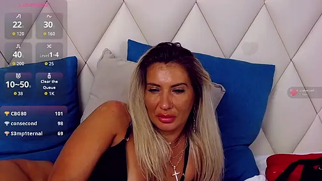 GinaBear webcam