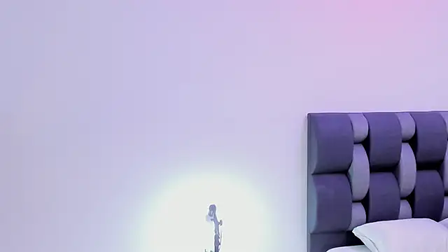 maily_zanss webcam