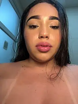 SofiaWildee webcam