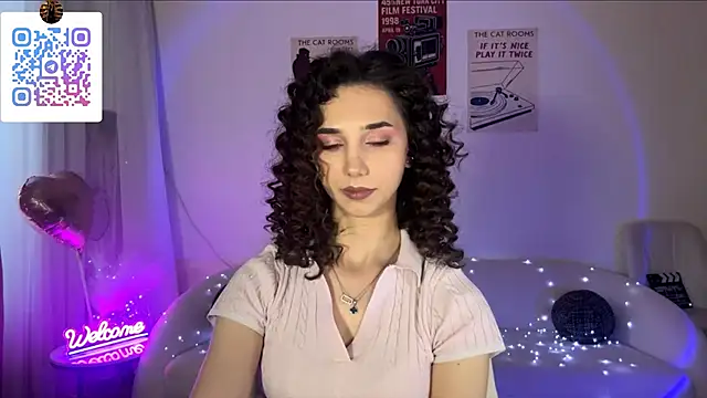 LinaMour webcam
