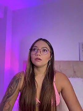 Ariannaevans1 webcam