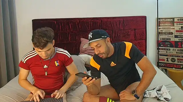 The_Penthouse_boys webcam