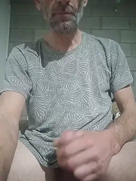 CulturedBus909 webcam
