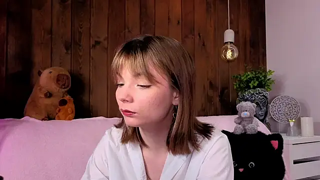 IvoryPesante webcam