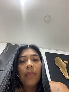 pocahontas6969 webcam