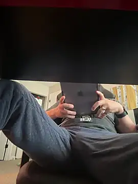 LatinHairball webcam