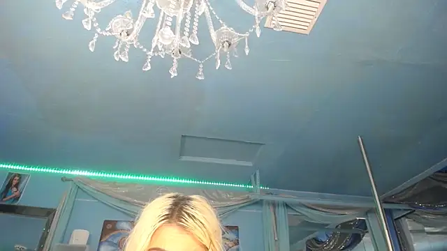 ADRIANNA_FOX webcam