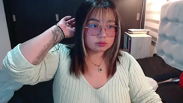 yini_angel webcam