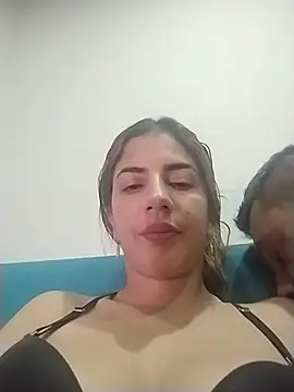 Latina_azura333 webcam
