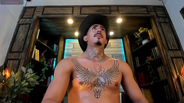 Donovan_Desmond webcam