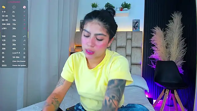 little_sophie18 webcam