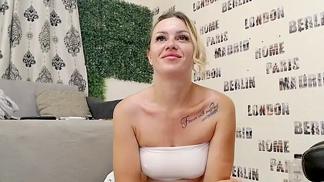 BEST_SQUIRT_XX webcam
