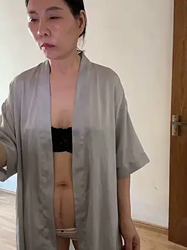 xiiuuff18 webcam