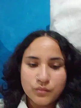 IncognitoLive1 webcam