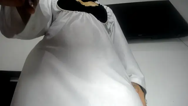 Fox_Loves webcam