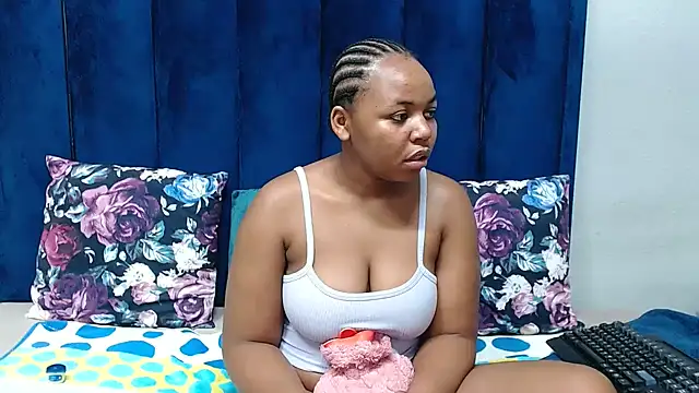 HotSmallTits webcam