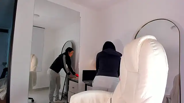 alexa_tobar webcam