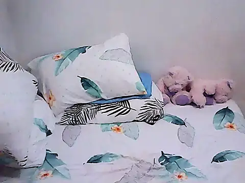 Sweetyummybabygirl webcam