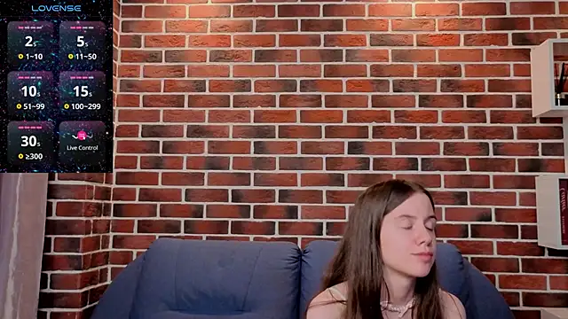 MyrtaMcclaney webcam