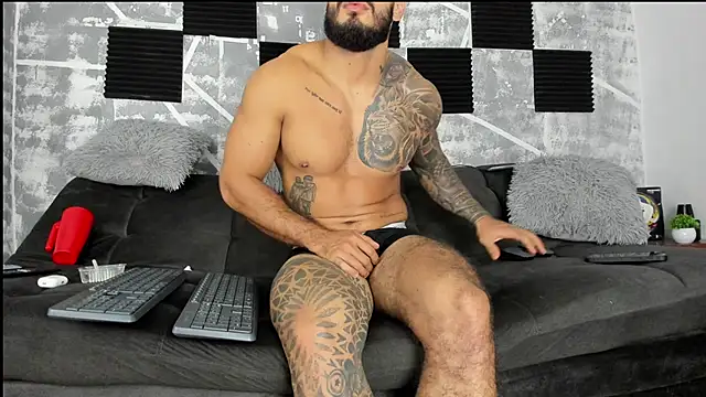 leonidas_18k webcam