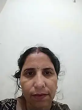 Hot_liya54 live cam on StripChat