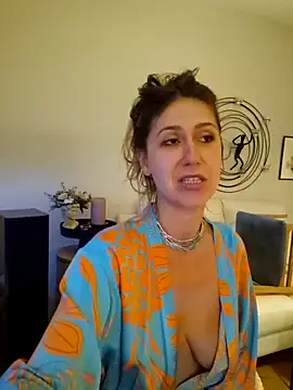 CelynaRoss webcam