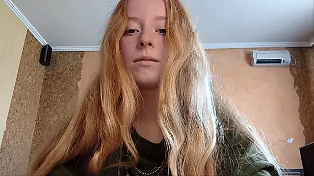 KateVibe_01 webcam