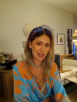 CelynaRoss webcam
