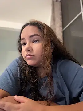 CurlyGirl_1 webcam