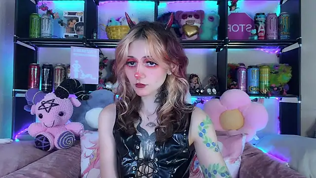 _Devill_Baby webcam