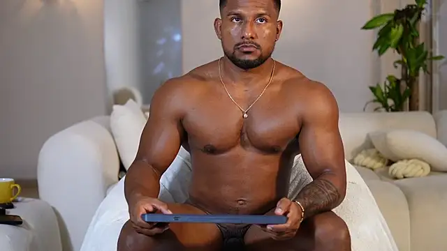 CallumMuscle webcam