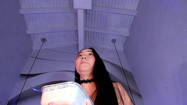 AlissaJoness webcam