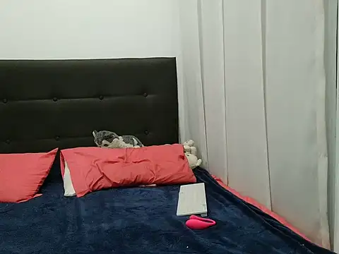 july_fucha webcam