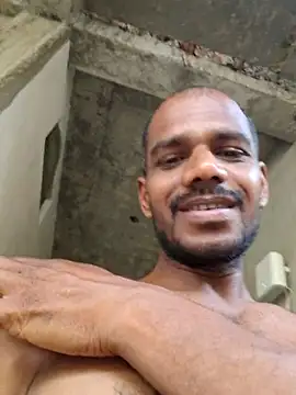 Daddyishere_19 webcam