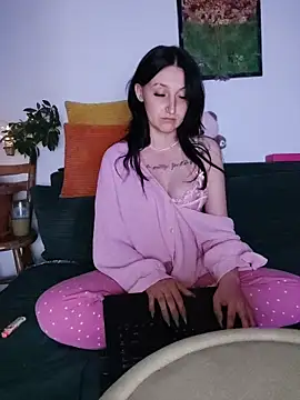 Luna_Yakova webcam