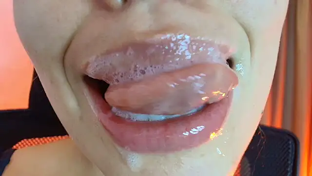 lisbet21x webcam