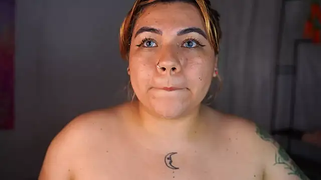 Samanta_Bigboos webcam