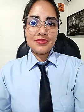 MAYE__13 webcam