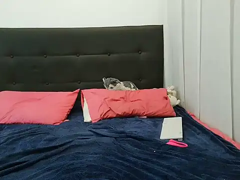 july_fucha webcam
