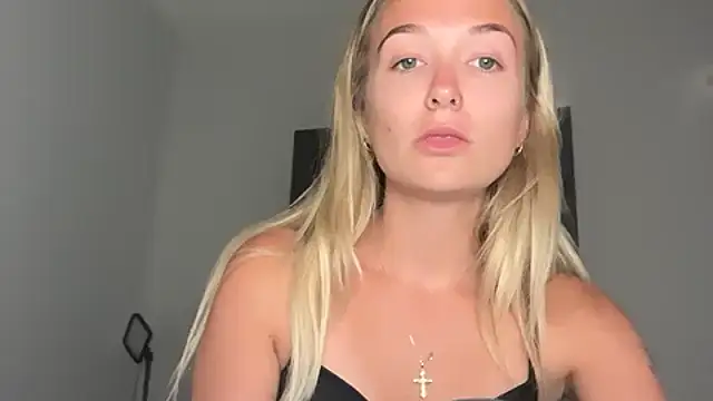 kelseyblu webcam