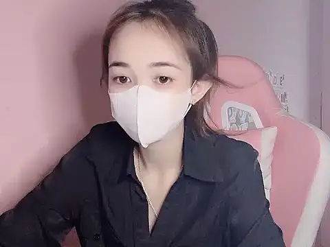Alee8668 webcam