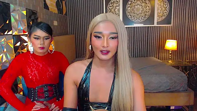 DominatAshleyGrey webcam
