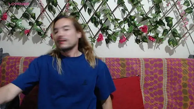 JackyEmma25 webcam