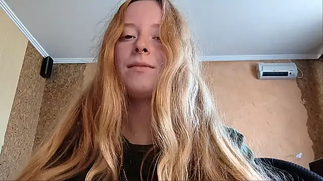 KateVibe_01 webcam