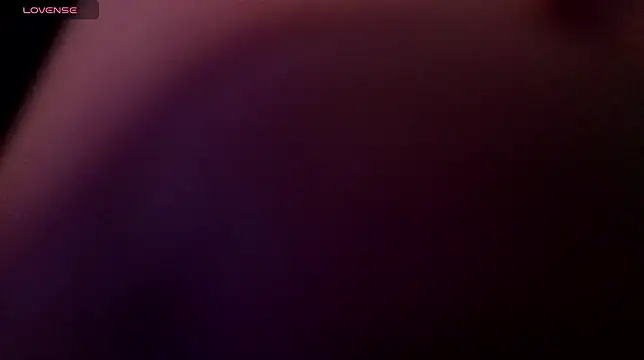 Celeste_Bauman webcam