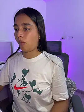 I_Samanthaa webcam