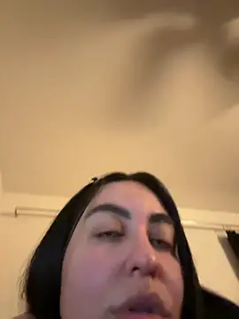 WetFlower69 live cam on StripChat